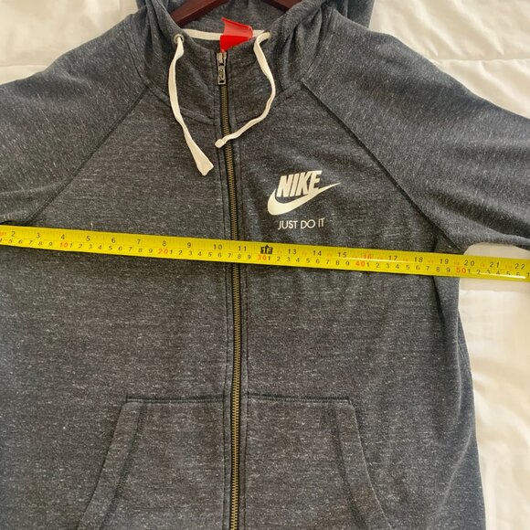 Nike Mens Grey Hoodie - Picture 7 of 12